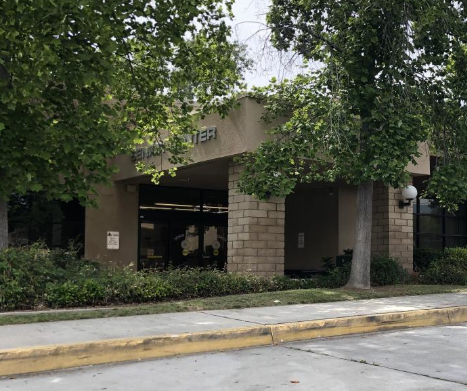 Flores Senior Center