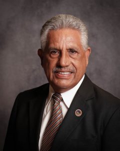 Mayor Mario Saucedo headshot